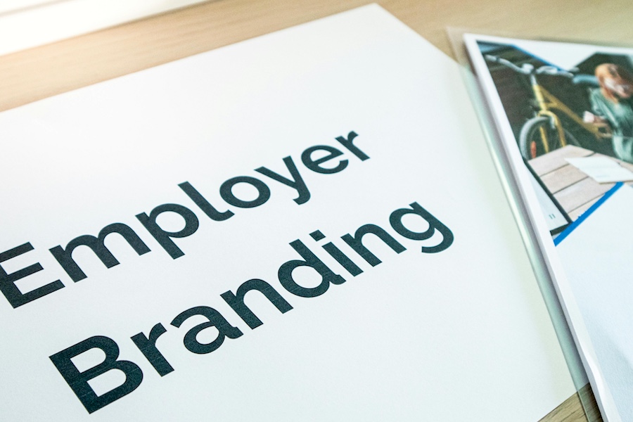 5 Things Job Seekers Need to Know About Employer Brands