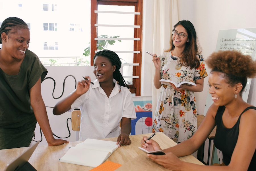 How to Communicate Year-End Plans Transparently