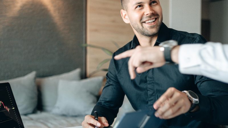 How to Make Flexible Offers That Win Candidates